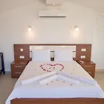 Asfiya Villa *