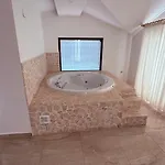 Villa Asfiya